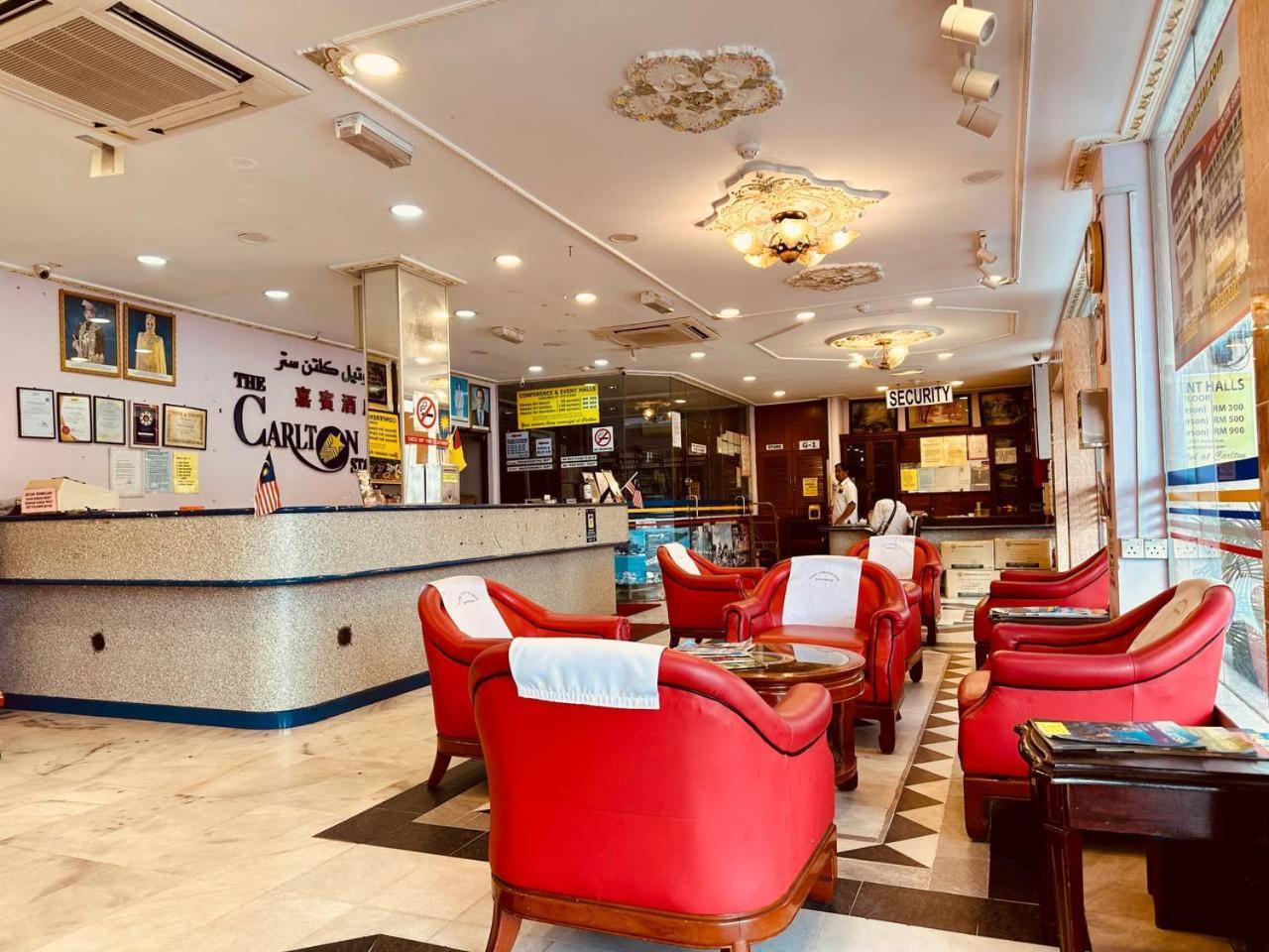 Carlton Hotel Seremban - Next To Terminal Bus Station ภายนอก รูปภาพ